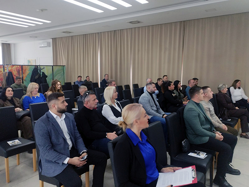 БИЈЕЉИНА, 4. ДЕЦЕМБРА /СРНА/ - У Бијељини је данас представљен пројекат прве бање за роботску неурорехабилитацију на Балкану чија је изградња почела у насељу Љесковац, а инвестиција је вриједна 18 милиона КМ.