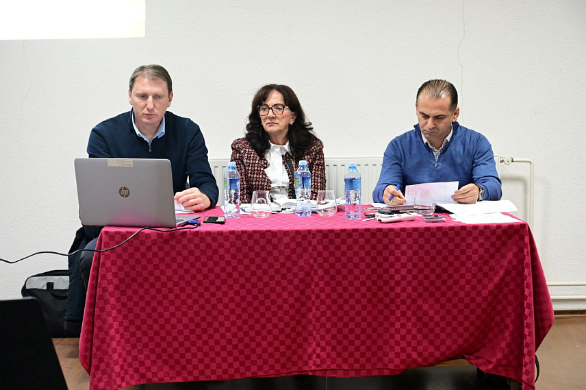 ШАМАЦ, 4. ДЕЦЕМБАР /СРНА/ - Нацрт буџета општине Шамац за 2026. годину износи 19.254.500 КМ и требало би да буде усвојен на сједници до краја децембра, рекао је Срни начелник Одјељења за финансије Велимир Андрић.