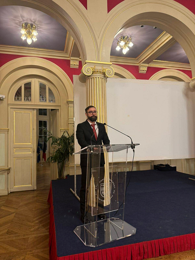 ПАРИЗ, 6. ДЕЦЕМБРА /СРНА/ - Округли сто у Паризу "30 година након Дејтона: Мир, изазови и перспективе", у организацији Представништва Републике Српске у Француској.