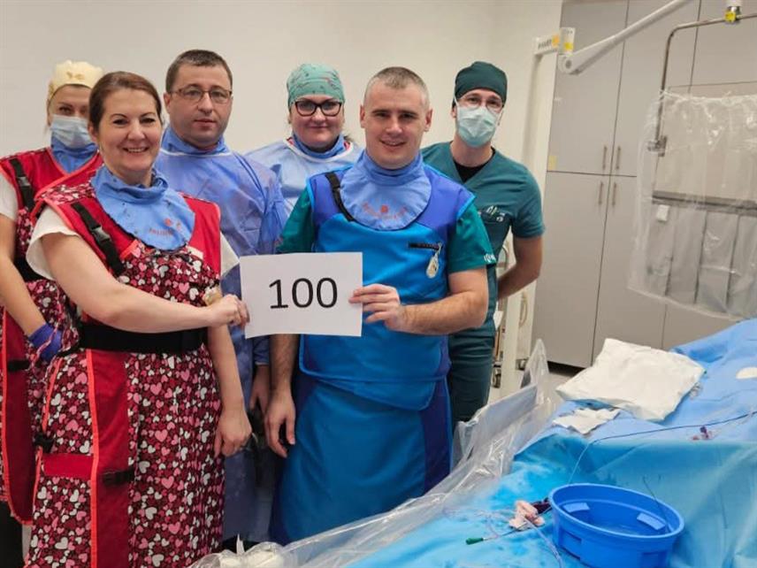 ДОБОЈ, 10. ФЕБРУАРА /СРНА/ - У ангио-сали Болнице "Свети апостол Лука" у Добоју током два мјесеца рада здравствено је збринут стоти пацијент, саопштено је из ове здравствене установе.