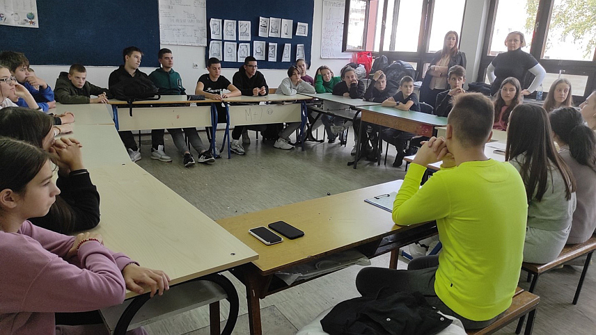 НОВИ ГРАД, 13. ФЕБРУАРА /СРНА/ - Основна школа "Вук Караџић" у Новом Граду.