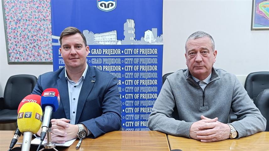 ПРИЈЕДОР, 14. ФЕБРУАРА /СРНА/ - Избор спортисте године града Приједора по 55. пут биће одржан 22. фебруара, најавио је данас вршилац дужности начелника Одјељења за културу, међународну сарадњу, спорт и невладине организације Александар Миљешић.	
