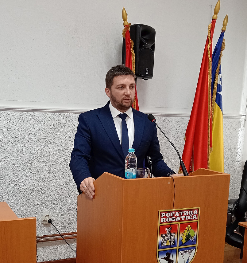 РОГАTИЦА, 20. ФЕБРУАРА /СРНА/ - Начелник општине Рогатица Нинослав Прелић.