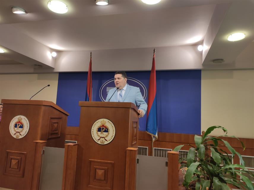 БАЊАЛУКА, 11. МАРТА /СРНА/ - Предсједник Народне скупштине Републике Српске Ненад Стевандић на конференцији за новинаре.