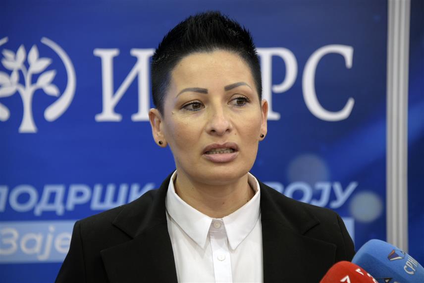 БАЊАЛУКА, 18. МАРТА /СРНА/ - Инвестиционо-развојна банка /ИРБ/ Републике Српске препознала је значај Међународног сајма привреде "Бањалука експо 2025" и одлучила да своју понуду представи на сајму, а прије свега стамбене кредите, рекла је извршни директор за финансије и заједничке послове ИРБ-а Јелена Родић.