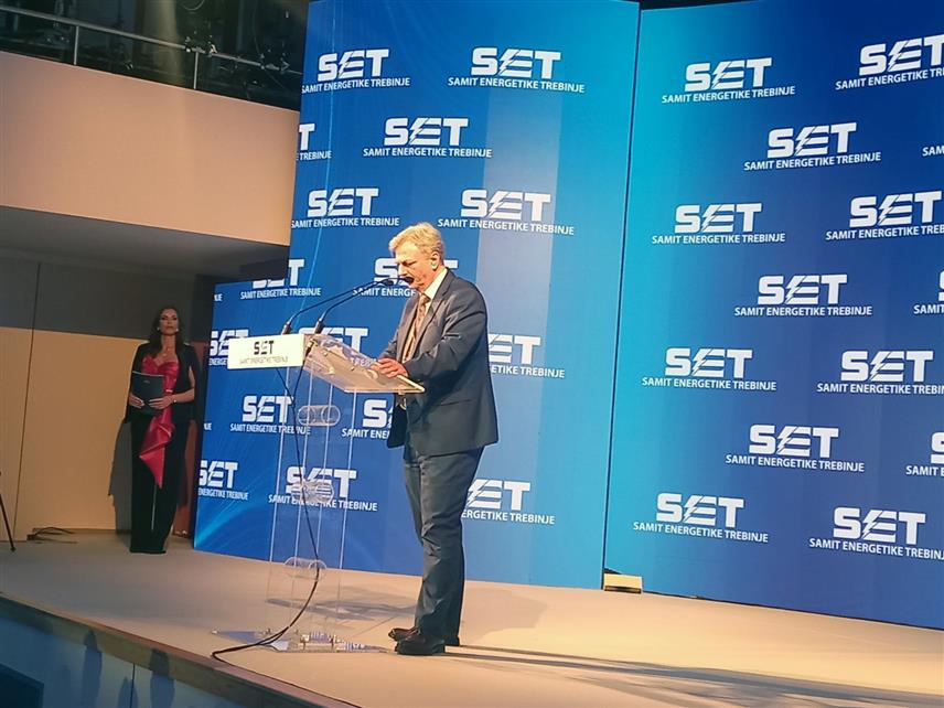 ТРЕБИЊЕ, 19. МАРТА/СРНА/ - Помоћник министра енергије, рударства и индустрије Федерације БиХ Дарко Прањић изразио је увјерење да ће теме које ће бити разматране на Самиту олакшати креирање пута ка сигурној будућности и превазилажењу пријетњи и изазова.