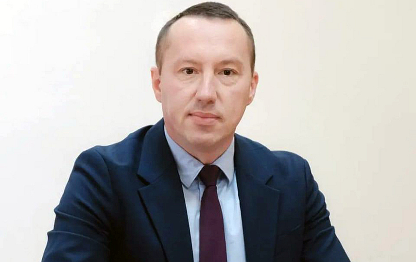 БРЧКО, 20. МАРТА /СРНА/ - Градоначелник Брчко дистрикта Синиша Милић именовао је данас Срђана Блажића /СНСД/ за новог шефа Одјељења за привредни развој, спорт и културу у Влади Брчко дистрикта, саопштено је из Кабинета градоначелника.