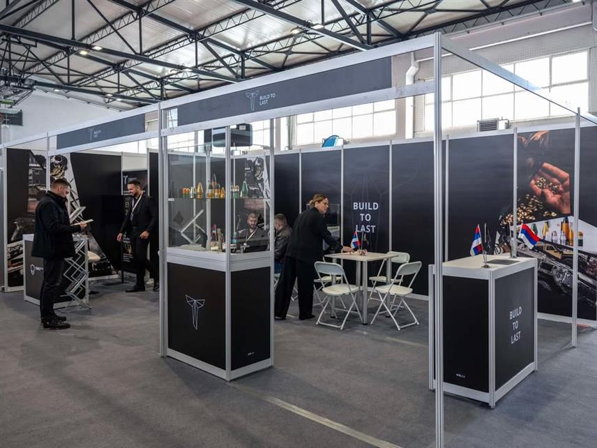 БРАТУНАЦ, 21. МАРТА /СРНА/ - "Технички ремонтни завод Братунац" /ТРБ/ учествује на Међународном сајму привреде "Бањалука експо".