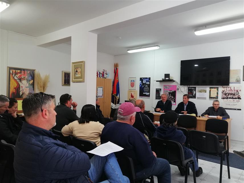 СПЛИT, 22. МАРTА /СРНА/ - Вијећe српске националне мањине /ВСНМ/ Сплитско-далматинске жупаније.