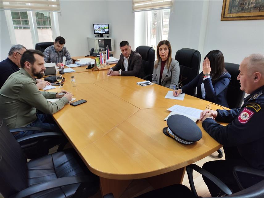 СРЕБРЕНИЦА, 28. МАРТА /СРНА/ - Састанак Форума безбједности општине Сребреница.