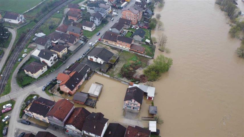 НОВИ ГРАД, 29. МАРТА /СРНА/ - Водостај ријека Уне и Сане у Новом Граду су у стагнацији од јутрос, речено је Срни у локалном Центру за обавјештавање.