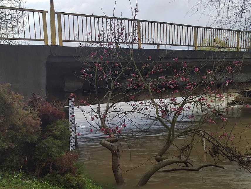 ПРИЈЕДОР, 30. МАРТА /СРНА/ - Ситуација у Приједору се у односу на јуче стабилизовала, ријеке Сана и Гомјеница су у опадању.