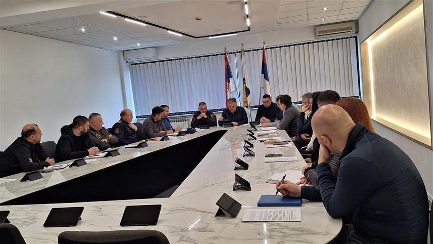 ГРАДИШКА, 30. МАРТА /СРНА/ - Сједница Штаба за ванредне ситуације града Градишка.