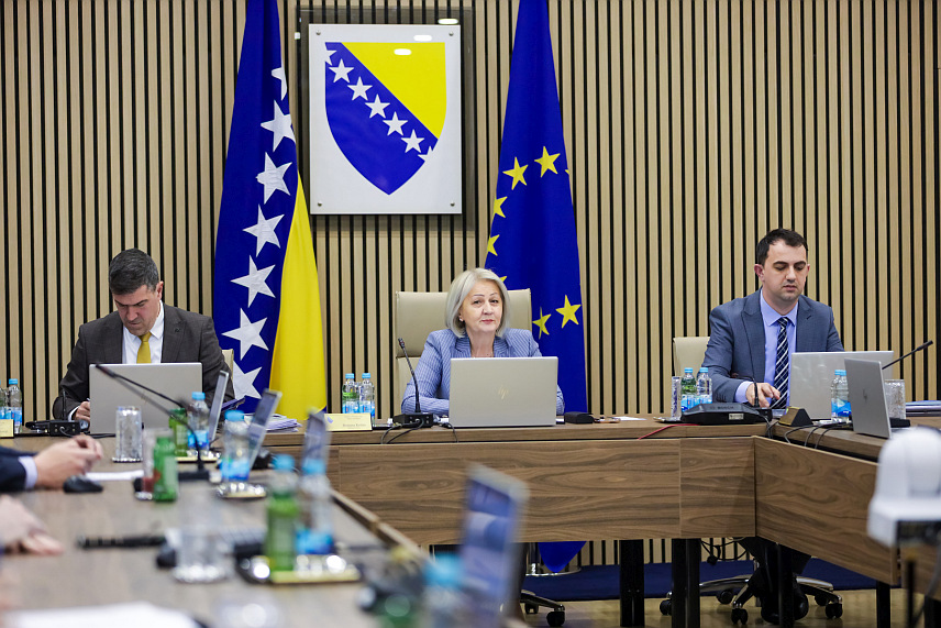 САРАЈЕВО, 15. АПРИЛА /СРНА/ - Сједница Савјета министара.