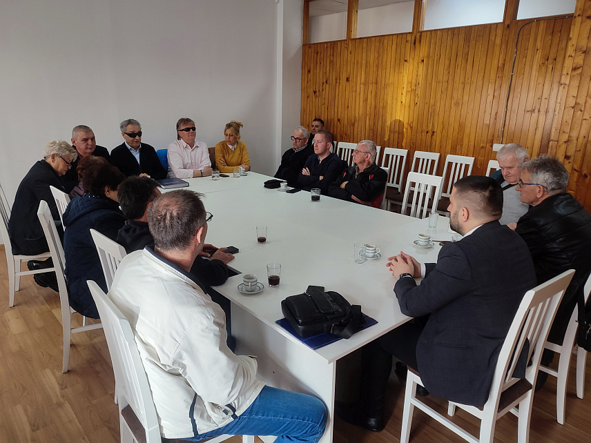 ГРАДИШКА, 3. АПРИЛА /СРНА/ - Изборна скупштина Градске организације слијепих Градишка.