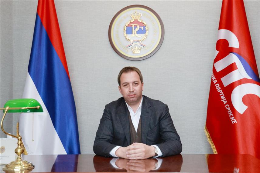 БАЊАЛУКА, 3. АПРИЛА /СРНА/ - Предсједник Социјалистичке партије Српске /СПС/ Горан Селак .