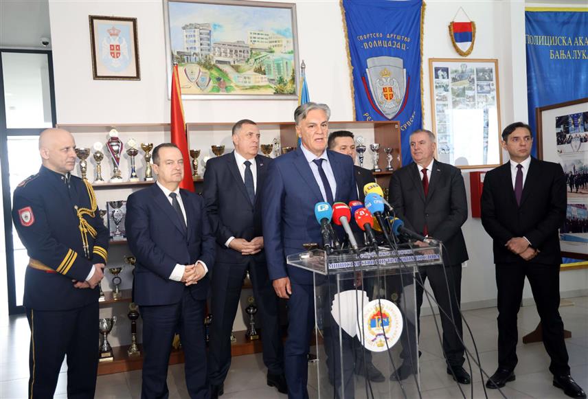 БАЊАЛУКА, 4. АПРИЛА /СРНА/ - Министар унутрашњих послова Републике Српске Синиша Каран поручио је да је Полиција Српске гарант безбједности свих грађана, да је Српска сигурно мјесто за живот, те да има модерну и снажну полицију. / Фото: Борислав Здриња/