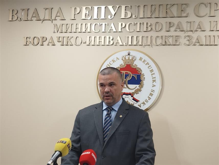 БАЊАЛУКА, 13. МАЈА /СРНА/ - Помоћник министра за борачко-инвалидску заштиту Републике Српске Небојша Видаковић на конференцији за новинаре у Бањалуци.