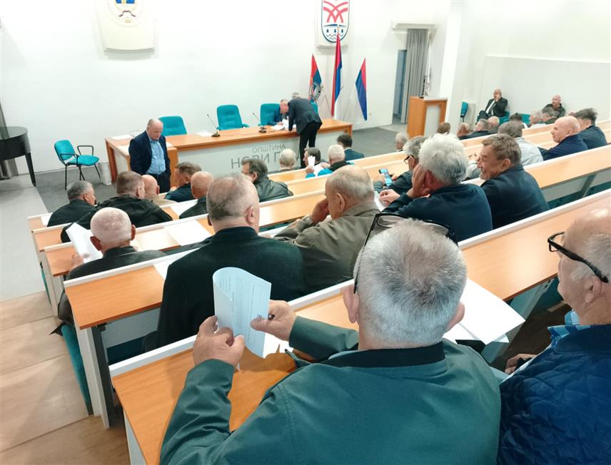 НОВИ ГРАД, 17. МАЈА /СРНА/ - У Новом Граду је данас одржана Скупштина општинске Организације старјешина Војске Републике Српске /ВРС/.	