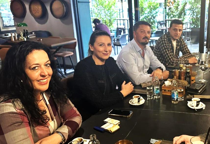 БИЈЕЉИНА, 19. МАЈА /СРНА/ - Градском одбору Републичке странке Српске /РСС/ у Зворнику званично је приступио дио Градског одбора Народне партије Српске /НПС/ на челу са Бојаном Ђурић Перушиновић.