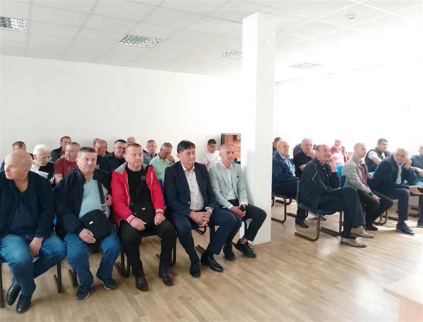 НОВИ ГРАД, 22. МАЈА /СРНА/ - Фонд солидарности Удружења ратних војних инвалида у Новом Граду за 12 година одобрио је својим члановима 230.146 КМ бесповратне помоћи.
