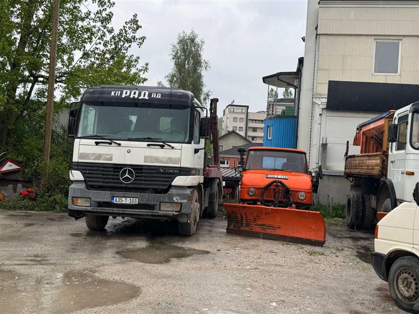 ИСТОЧНО НОВО САРАЈЕВО, 2. МАЈА /СРНА/ - Комунално предузеће "Рад" Источно Ново Сарајево.