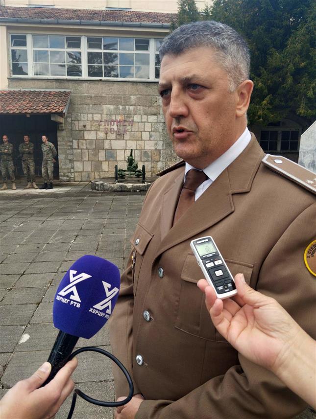 БИЛЕЋА, 8. МАЈА /СРНА/ - Kомандант касарне "Билећки борци" Александар Ћосовић.