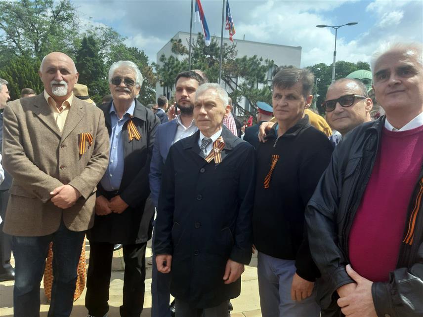 БЕОГРАД, 9. МАЈА /СРНА/ - Руски амбасадор у Србији Александар Боцан-Харченко рекао је да присуство највиших званичника Републике Српске, Србије, као и Словачке у Москви, на паради поводом Дана побједе над фашизмом, потврђује сарадњу на највишем нивоу са Русијом, као и заједнички дух и схватање садашњих дешавања.