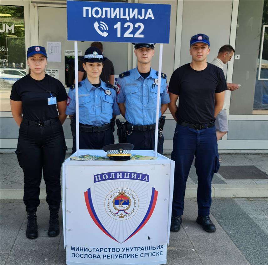 ДОБОЈ, 26. ЈУНА /СРНА/ - На подручју у надлежности Полицијске управе Добој од почетка године одузето је више од три килограма различите врсте дроге - кокаин, амфетамин, спид, марихуана.