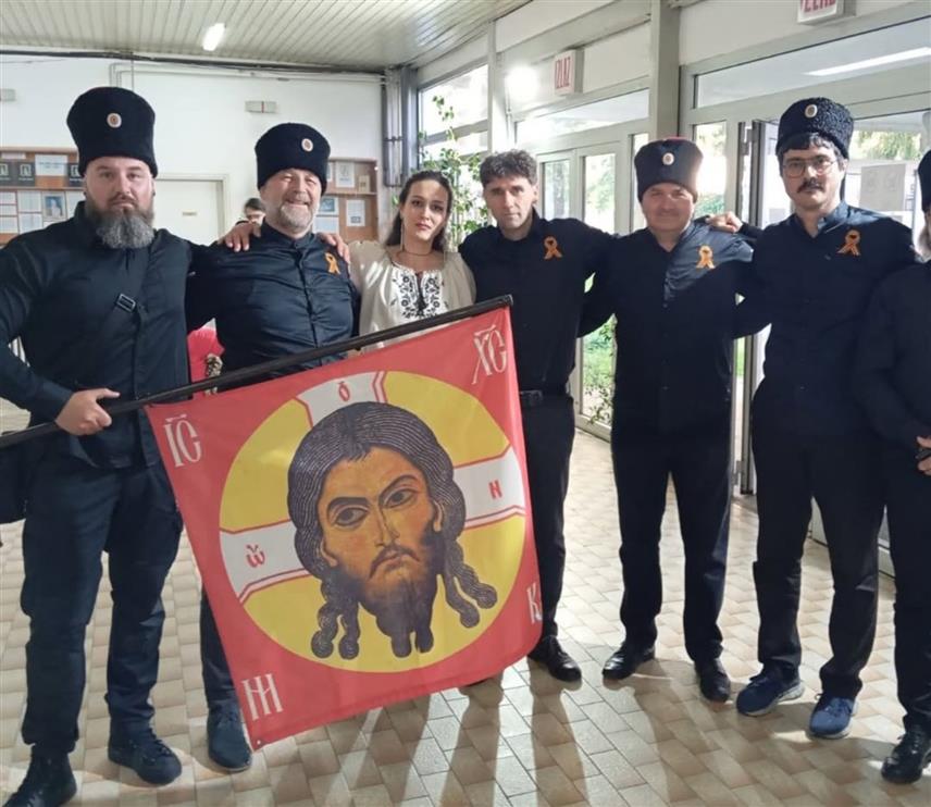 ИСТОЧНО САРАЈЕВО, 4. ЈУНА /СРНА/ - Прво српско козачко пјевачко друштво "Петар Николајевич Врангел" из Источног Сарајева одржаће у петак, 6. јуна, концерт у Шамцу, у оквиру обиљежавања Програма српско-руских ријечи у организацији Клуба историчара Посавине.