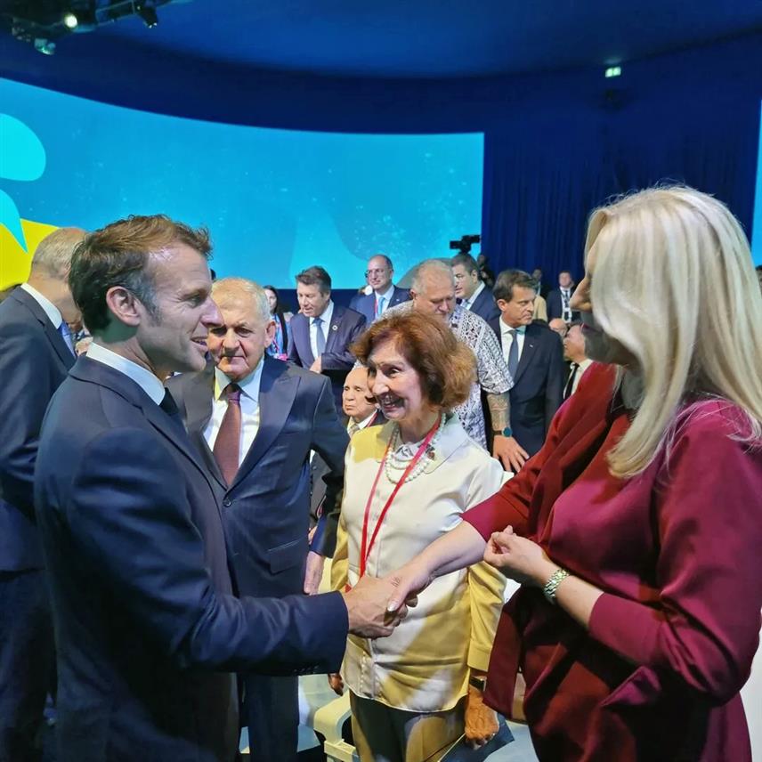 НИЦА, 8. ЈУНА /СРНА/ - Српски члан и предсједавајућа Предсједништва БиХ Жељка Цвијановић састала се у Ници са предсједницима Француске Емануелом Макроном и Сјеверне Македоније Горданом Сиљановском Давковом, на маргинама Треће конференције УН.	