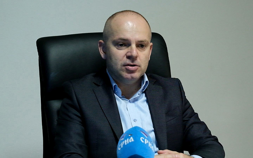 БАЊАЛУКА, 20. ЈУЛА /СРНА/ - Директор Фонда за заштиту животне средине и енергетске ефикасности Републике Српске Денис Стевановић изјавио је Срни да је приоритет у наредном периоду јачање капацитета управљања свим категоријама отпада, као и реализација пројеката енергетске ефикасности.
