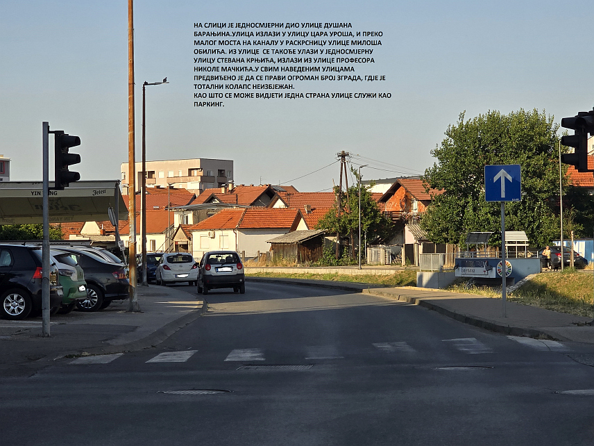 БИЈЕЉИНА, 5. ЈУЛА /СРНА/ - Група грађана мјесне заједнице Дашница један у Бијељини затражила је обуставу усвајања и дораду регулационог плана за ово насеље огорчени што зграде и путеви до њих ничу гдје им мјесто није и остављају власнике породичних кућа без могућности да мирно уживају своја права.