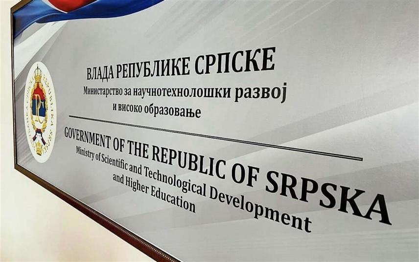 БАЊАЛУКА, 26. АВГУСТА /СРНА/ - Министарство за научнотехнолошки развој и високо образовање Републике Српске расписало је конкурсе за суфинансирање програма међународне научноистраживачке сарадње и суфинансирање одржавања научних скупова у овој години у укупној вриједности од 186.800 КМ.