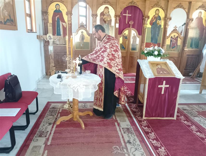 НОВИ ГРАД, 2. АВГУСТА /СРНА/ - У Храму Свете великомученице Марине у Масловарама парастос за 296 страдалих из насеља Масловаре, Црна Ријека и Јошава данас је служио свештеник Славољуб Моравац.