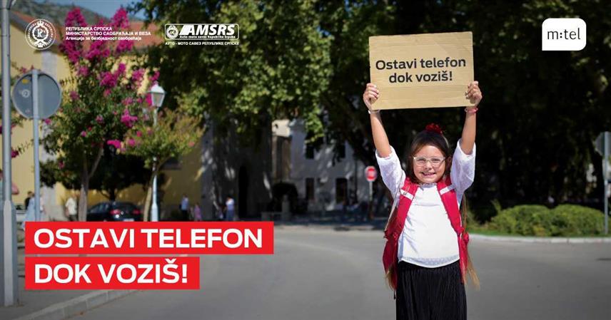 БАЊАЛУКА, 11. СЕПТЕМБРА /СРНА/ - Компанија "М:тел" спроводи друштвено одговорну кампању "Остави телефон док возиш!" са акцентом на одговорно понашање возача и некориштење телефона током вожње