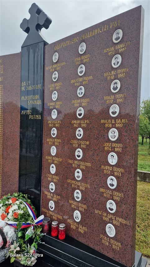 БРЧКО, 11. СЕПTЕМБРА /СРНА/ - У Буковцу код Брчког данас су обиљежене 33 године од почетка егзодуса у којем је убијено 27 становника, углавном цивила, полунаоружаних бранилаца кућног прага и неколико српских бораца.