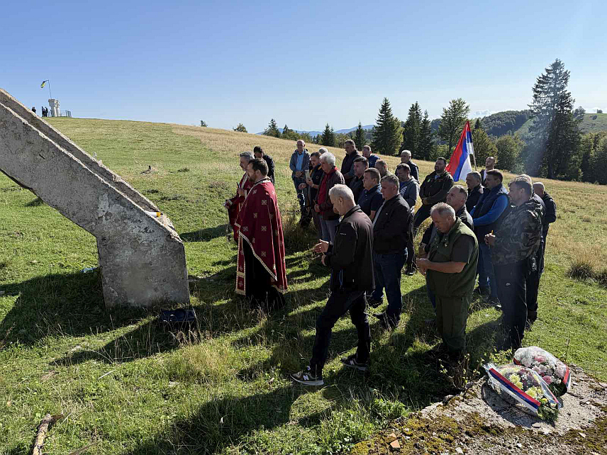 КОТОР ВАРОШ, 12. СЕПТЕМБРА /СРНА/ - На платоу Меокрње на Влашићу данас је обиљежена 31 година од страдања 21 српског борца које су на данашњи дан убили припадници муслиманских снага.