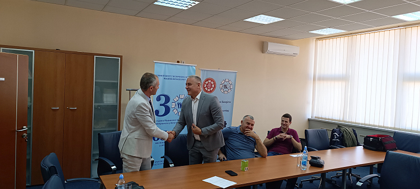 ИСТОЧНО САРАЈЕВО, 22. СЕПТЕМБРА /СРНА/ - На Машинском факултету Универзитета у Источном Сарајеву данас је потписан споразум о пословно-техничкој сарадњи између привредних субјеката и образовних установа с циљем јачања кооперативног образовања и унапређења практичних компетенција ученика и студената.