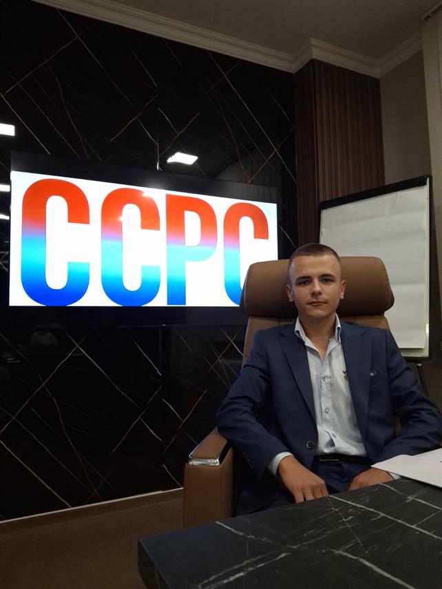 БАЊАЛУКА, 4. СЕПТЕМБРА /СРНА/ - У Републици Српској основан је Савез средњошколаца, а за предсједника је изабран Стефан Раковић.	