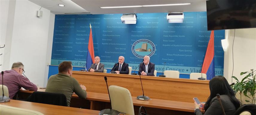 БАЊАЛУКА, 13. ЈАНУАРА /СРНА/ - Министар енергетике и рударства Републике Српске Петар Ђокић на конференцији за новинаре у Бањалуци након сједнице Владе Српске.