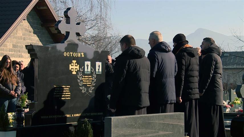 ИСТОЧНО САРАЈЕВО, 1. ЈАНУАРА /СРНА/ - Убиство Милоша Остојића у Источном Новом Сарајеву није расвијетљено ни након седам година, а породица страдалог младића истиче да за њих годишњица није само датум, него рана која се изнова отвара.