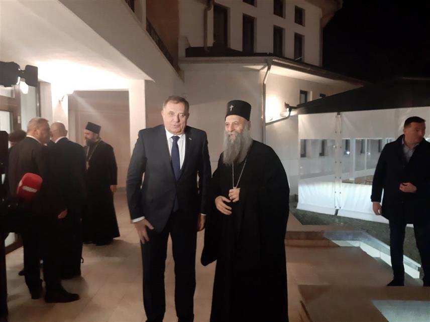 БЕОГРАД, 20. ЈАНУАРА /СРНА/ - Лидер СНСД-а Милорад Додик присуствује прослави Јовањдана, крсне славе Његове светости патријарха српског Порфирије на Новом Београду.