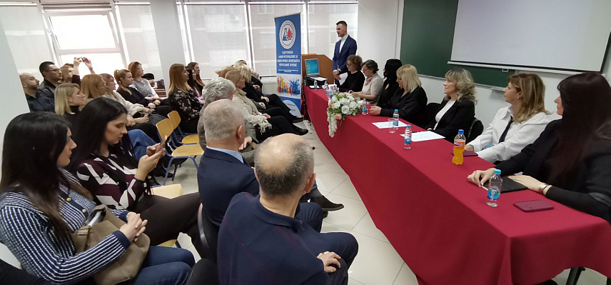 ДОБОЈ, 24. ЈАНУАРА /СРНА/ - У Добоју је одржана Оснивачка скупштина Удружења лабораторијских и санитарних инжењера Републике Српске чији је циљ нормативно препознавање ових звања и унапређење система јавног здравства у Српској.