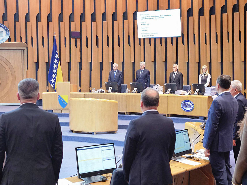 САРАЈЕВО, 29. ЈАНУАРА /СРНА/ - Сједница Дома народа Парламентарне скупштине БиХ одржана данас у Сарајеву.
