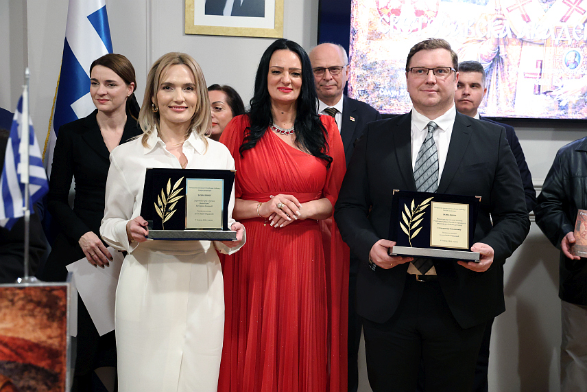 СОЛУН, 31. ЈАНУАРА /СРНА/ - Управа за сарадњу са дијаспором и Србима у региону Министарства спољних послова Србије наставиће да подржава рад српских заједница, школа, удружења и црквених општина у Грчкој и широм свијета, које предано чувају вриједности које је Свети Сава оставио у насљеђе, рекао је директор Управе Владимир Кокановић.