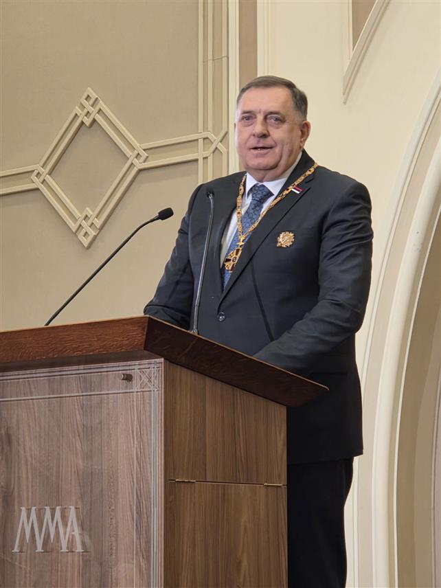 БУДИМПЕШТА, 31. ЈАНУАРА /СРНА/ - Предсједник СНСД-а Милорад Додик у обраћању присутнима на Светосавској академији у Бидимпешти.