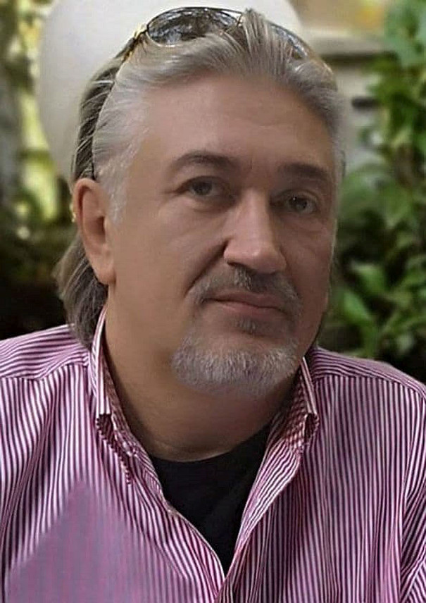 БИЈЕЉИНА, 4. ЈАНУАРА /СРНА/ - Помоћник директора Градског позоришта "Семберија" у Бијељини Душан Тузланчић