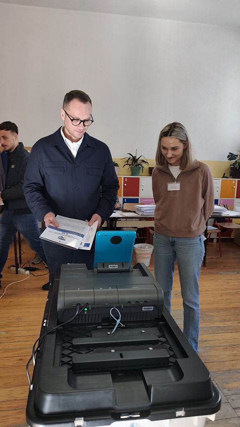 БИЈЕЉИНА, 4. ОКТОБРА /СРНА/ - Предсједник Градског одбора СНСД Бијељина Бојан Савић
