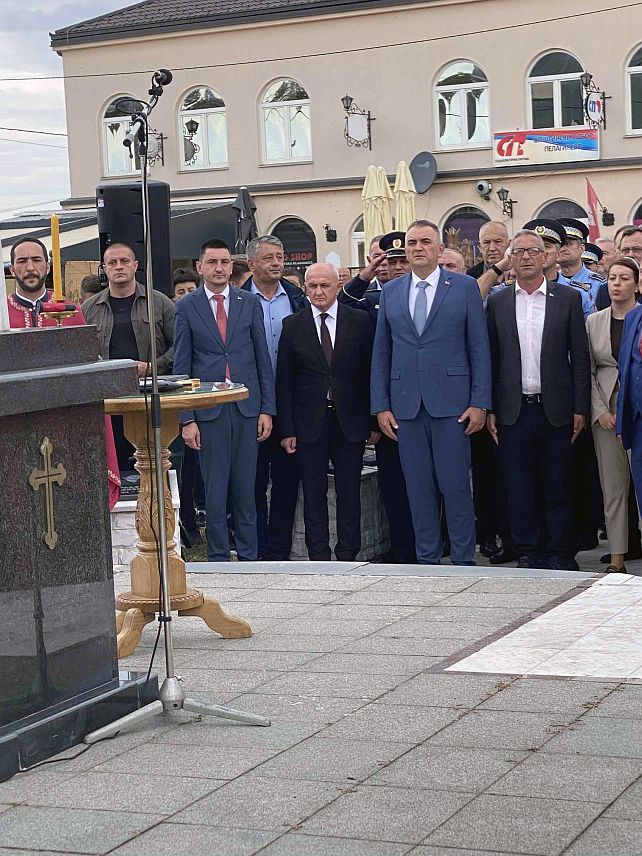 ПЕЛАГИЋЕВО, 8. ОКТОБРА /СРНА/ - Обиљежавање 35 година од оснивања Треће лаке посавске бригаде Војске Републике Српске /ВРС/.